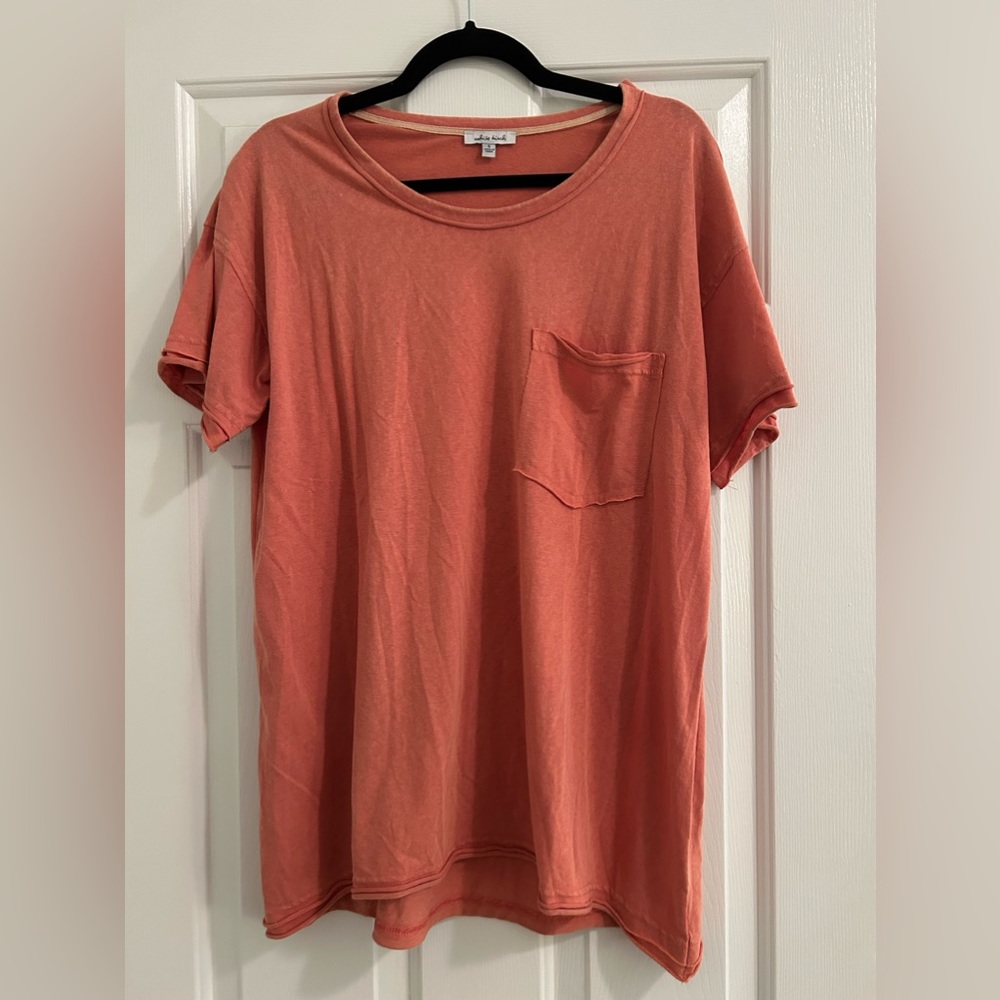 Women’s Oversized Tee